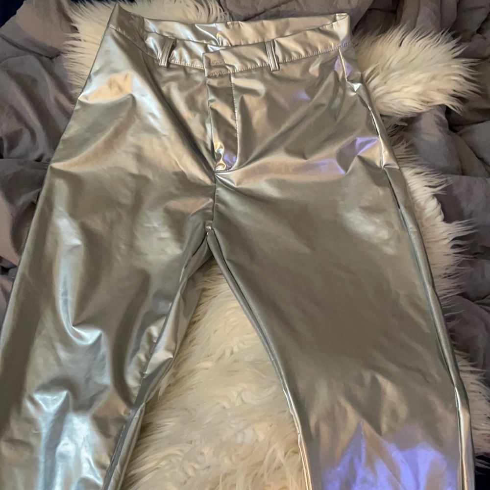 Silver shiny pants. Women’s size medium